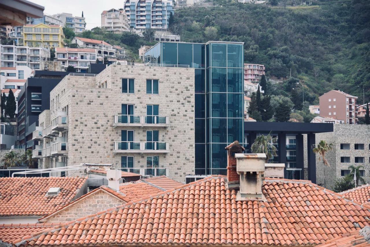 Old Town Beach Apartment Budva